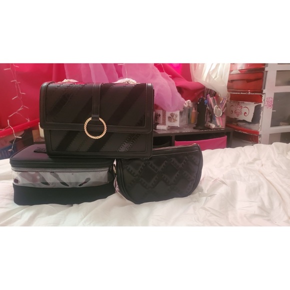 Purses purses purses! - Picture 9 of 15